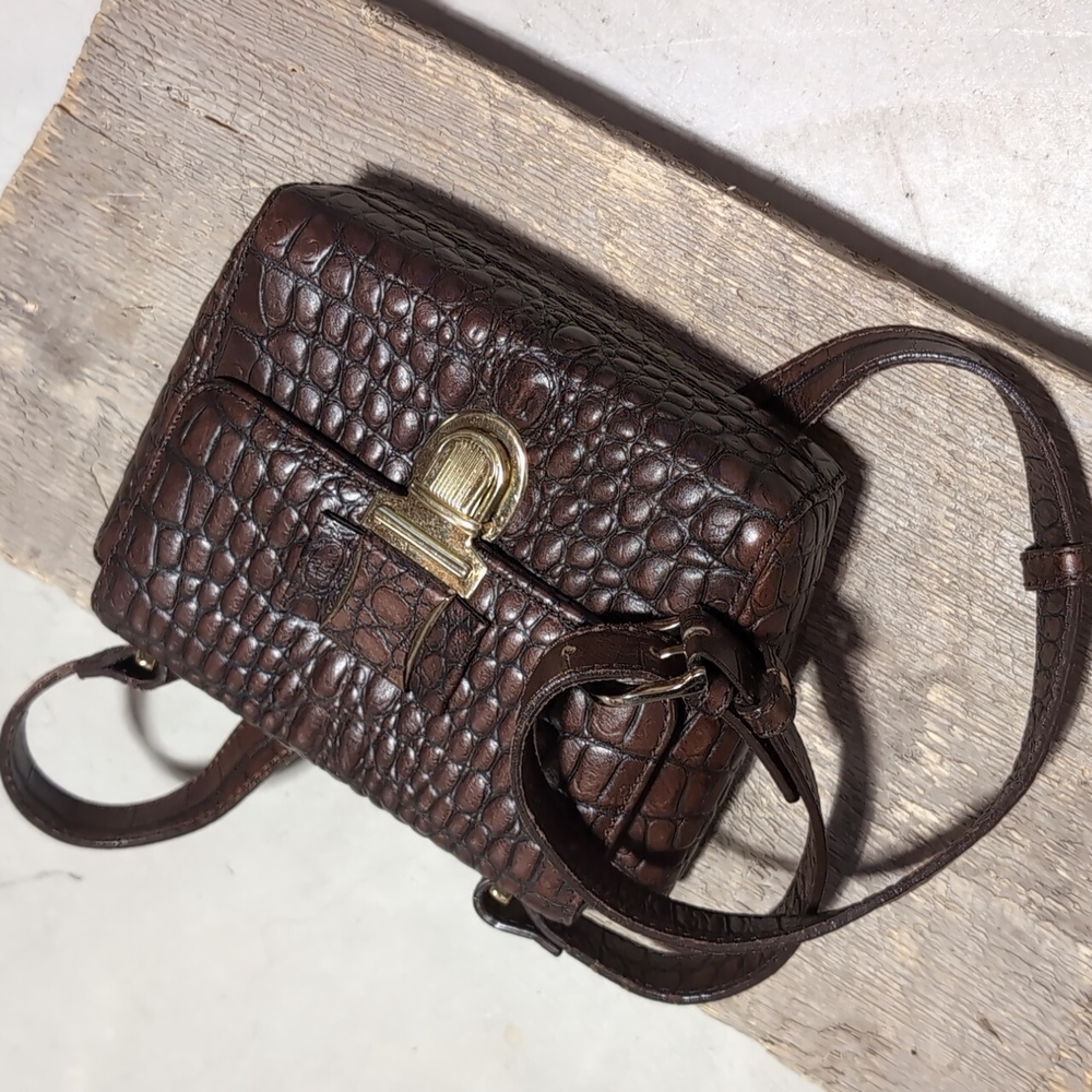 Zara faux Crocodile embossed 100% Leather small crossbody purse